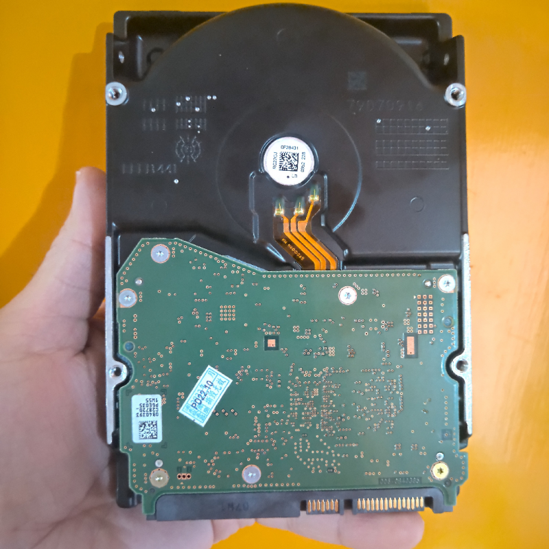 WD Western Digital 3.5" SATA Ultrastar DC HC530 14TB WUH721414ALE6L4 二手 ...