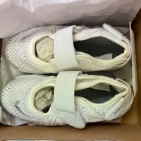 女童Nike網布休閑鞋白色超靚舒服