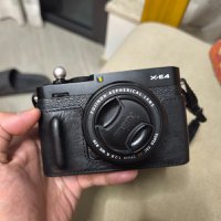 Fuji 富士 XE4 BODY 機身連皮套 （行貨無盒,保養已過期）